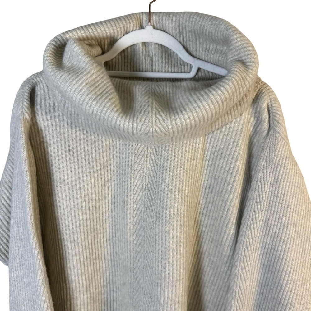 Joye + Fun Ribbed Oversized Cream Gray Cowl Neck Sweater Size M Neutral Cozy - Picture 10 of 13